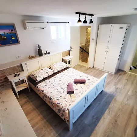Crobeauty Villa Split