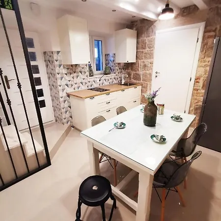 Crobeauty Vila