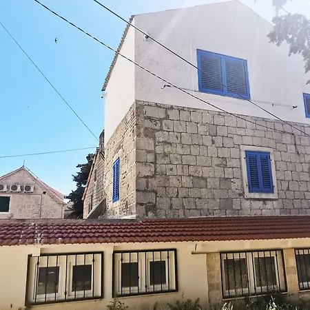 Crobeauty Vila