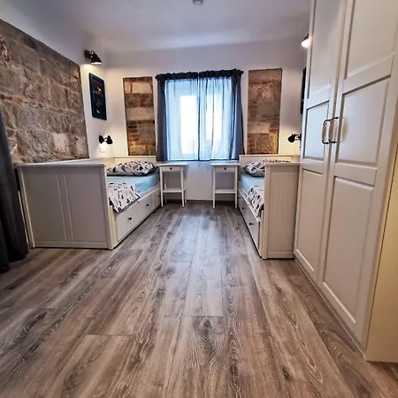 Crobeauty Βίλα *