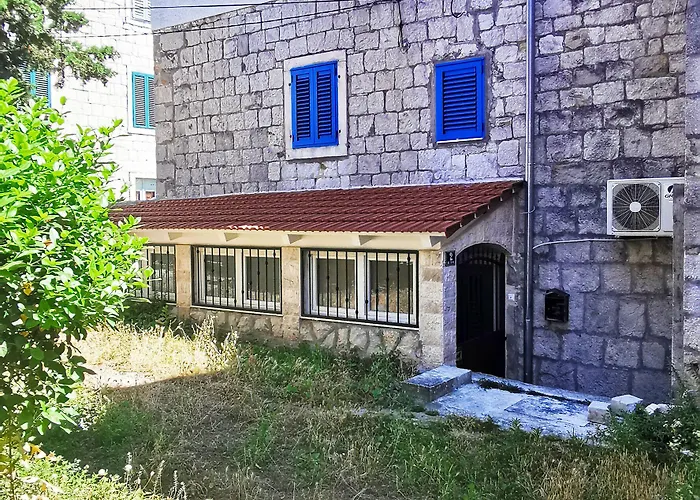 Vila Crobeauty Split