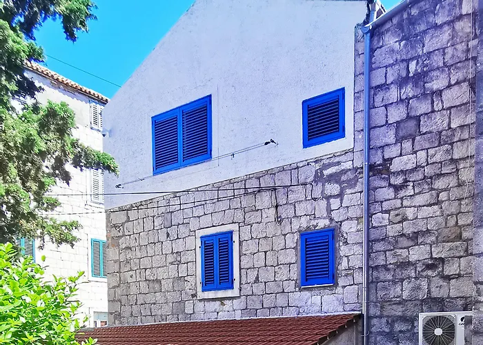 Crobeauty Vila Split