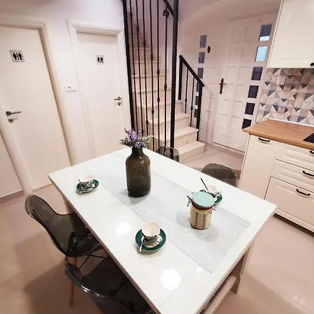 Crobeauty וילה ספליט