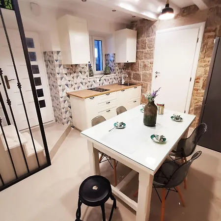 Crobeauty וילה *